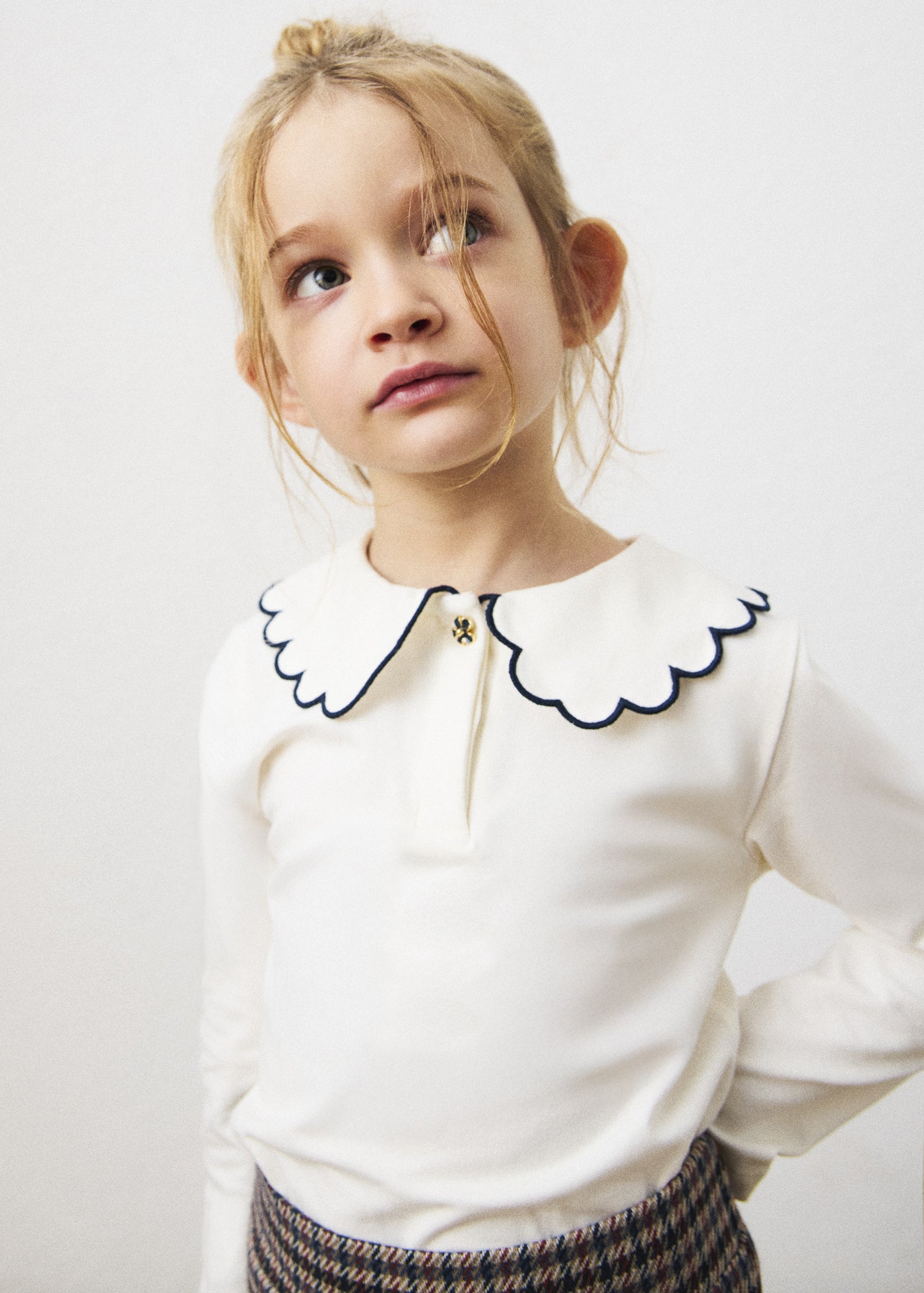 🤍 Mayoral longsleeve met sierkraag – Tijdloze elegantie voor meisjes