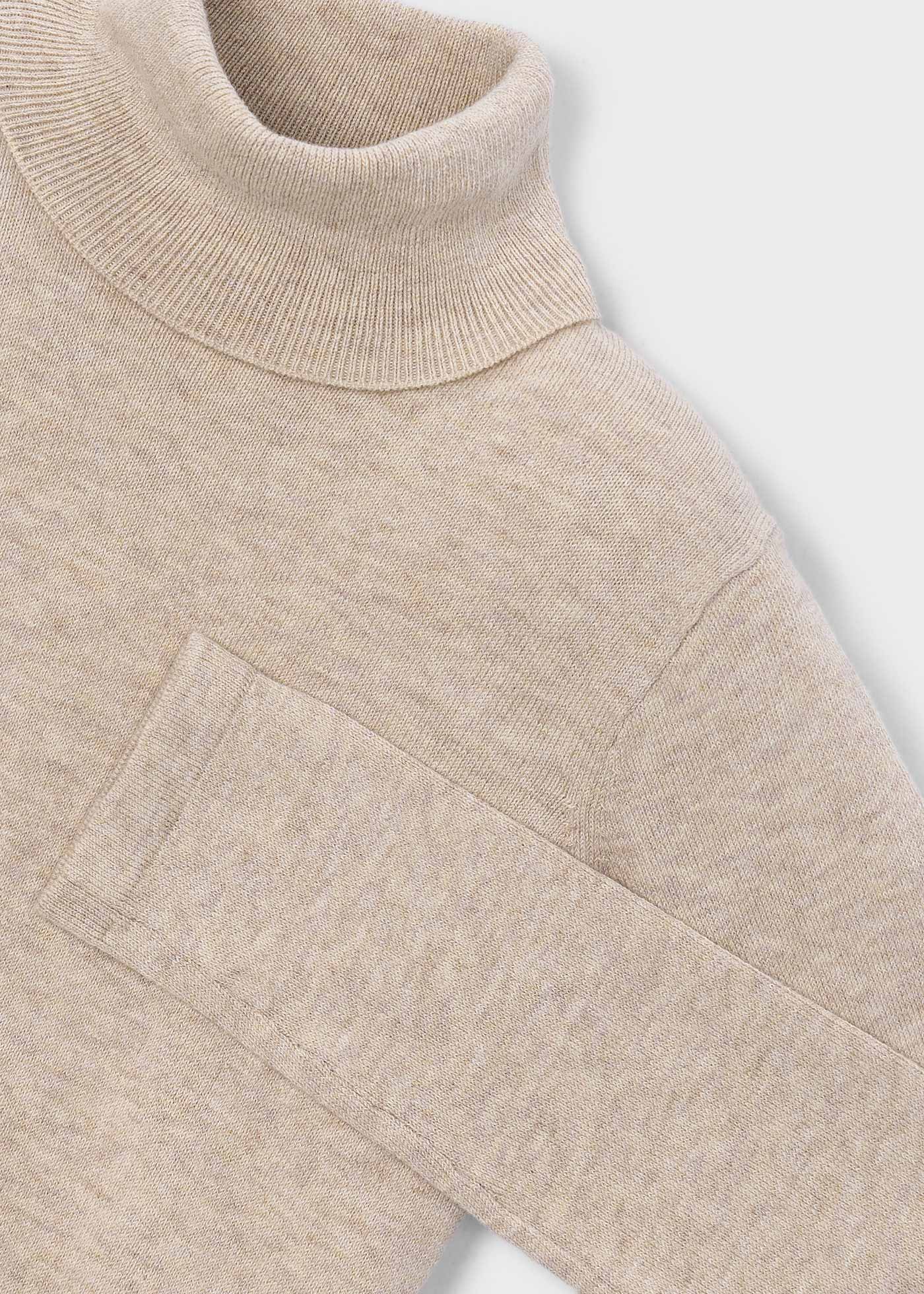 🤎 Mayoral beige rolkraagtrui – Zacht, stijlvol & eindeloos combineerbaar