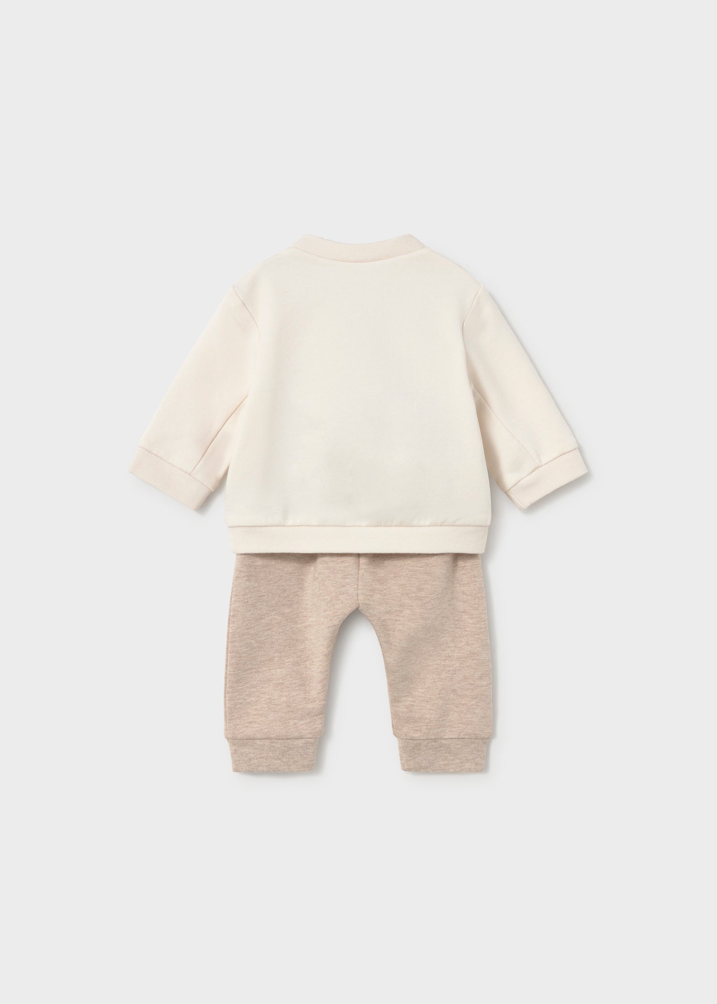 🧸 Mayoral 2-delige babyset "Little Adventure" – Zacht & stijlvol