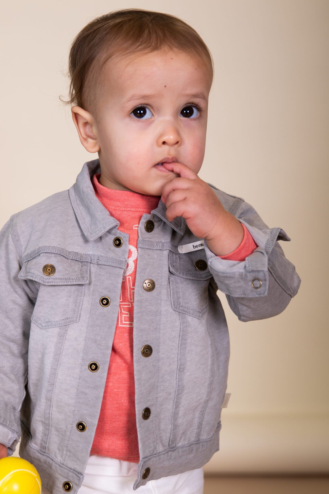 Grijze stonewashed vest