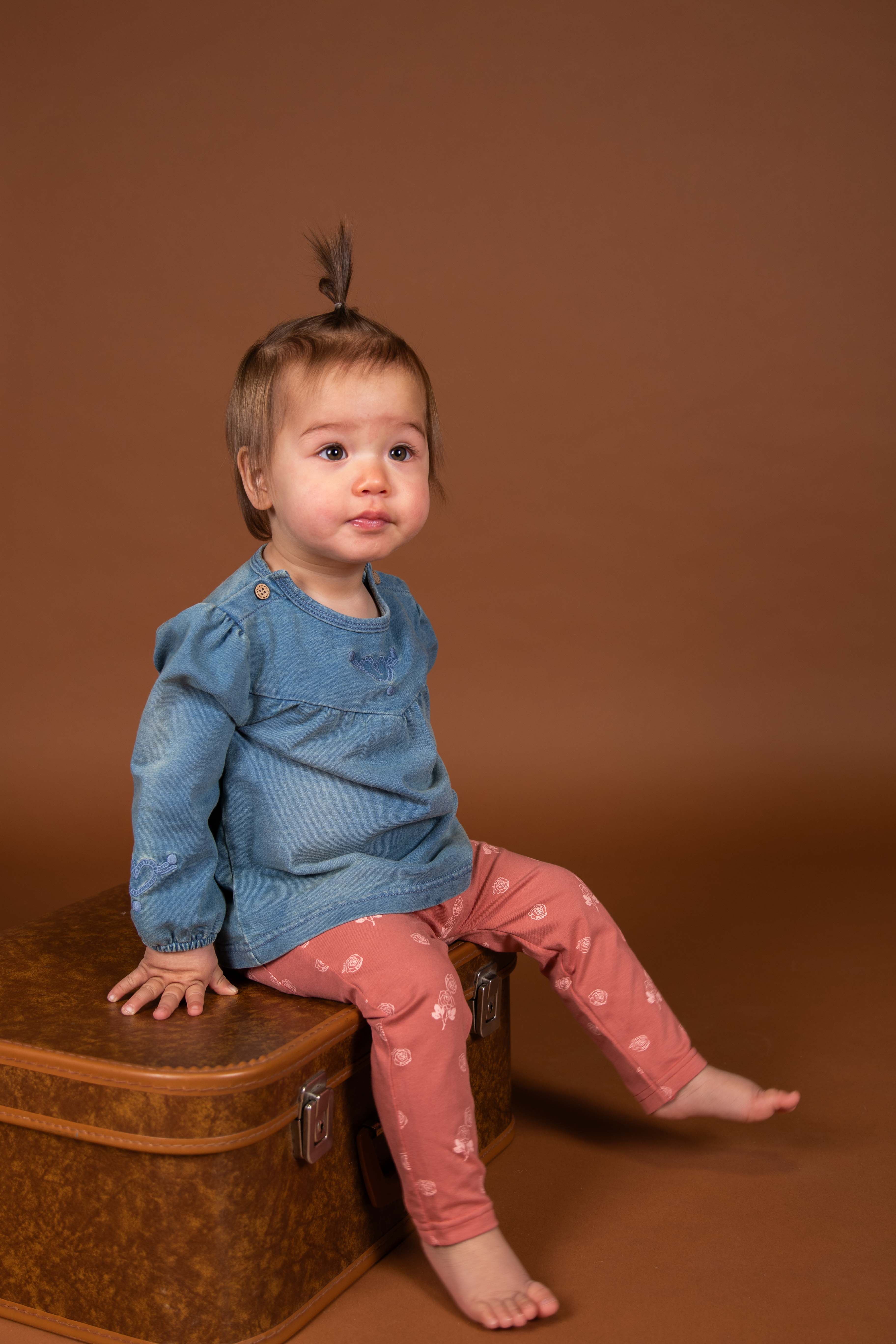 Snow wash blouse met geborduurd tekening van BESS