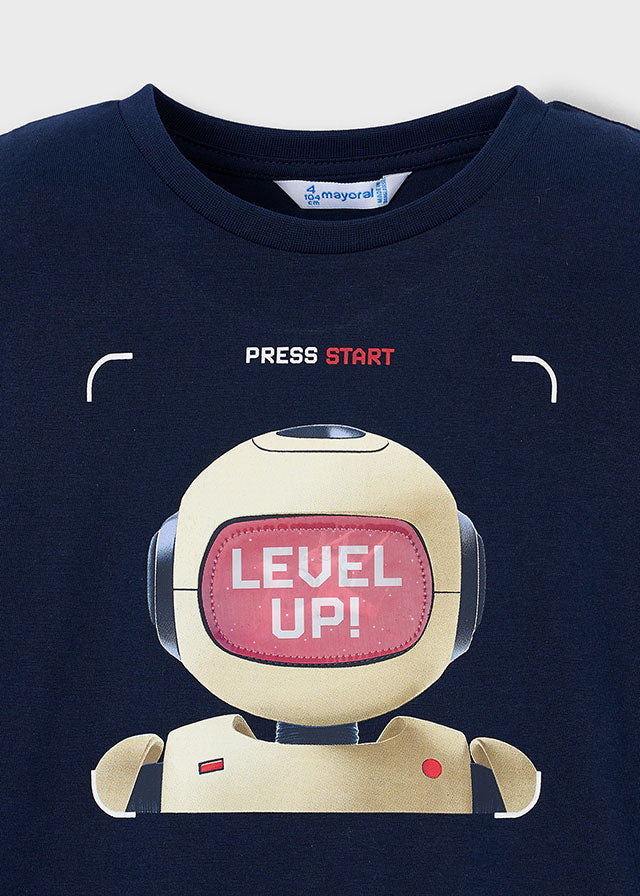 🤖 “Level Up” T-shirt met Robot Print – Gaming Vibes