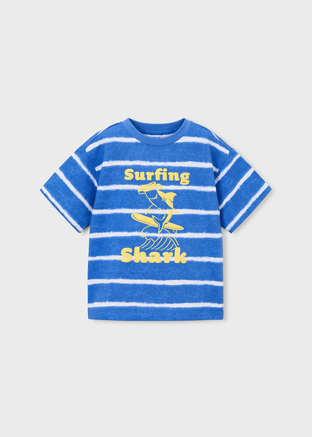 🦈 Surfing Shark T-shirt – Klaar voor de Golven!