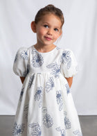 🌼 Daisy Whisper Jurkje – Tijdloze Zachtheid met Bloemenprint