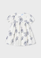 🌼 Daisy Whisper Jurkje – Tijdloze Zachtheid met Bloemenprint