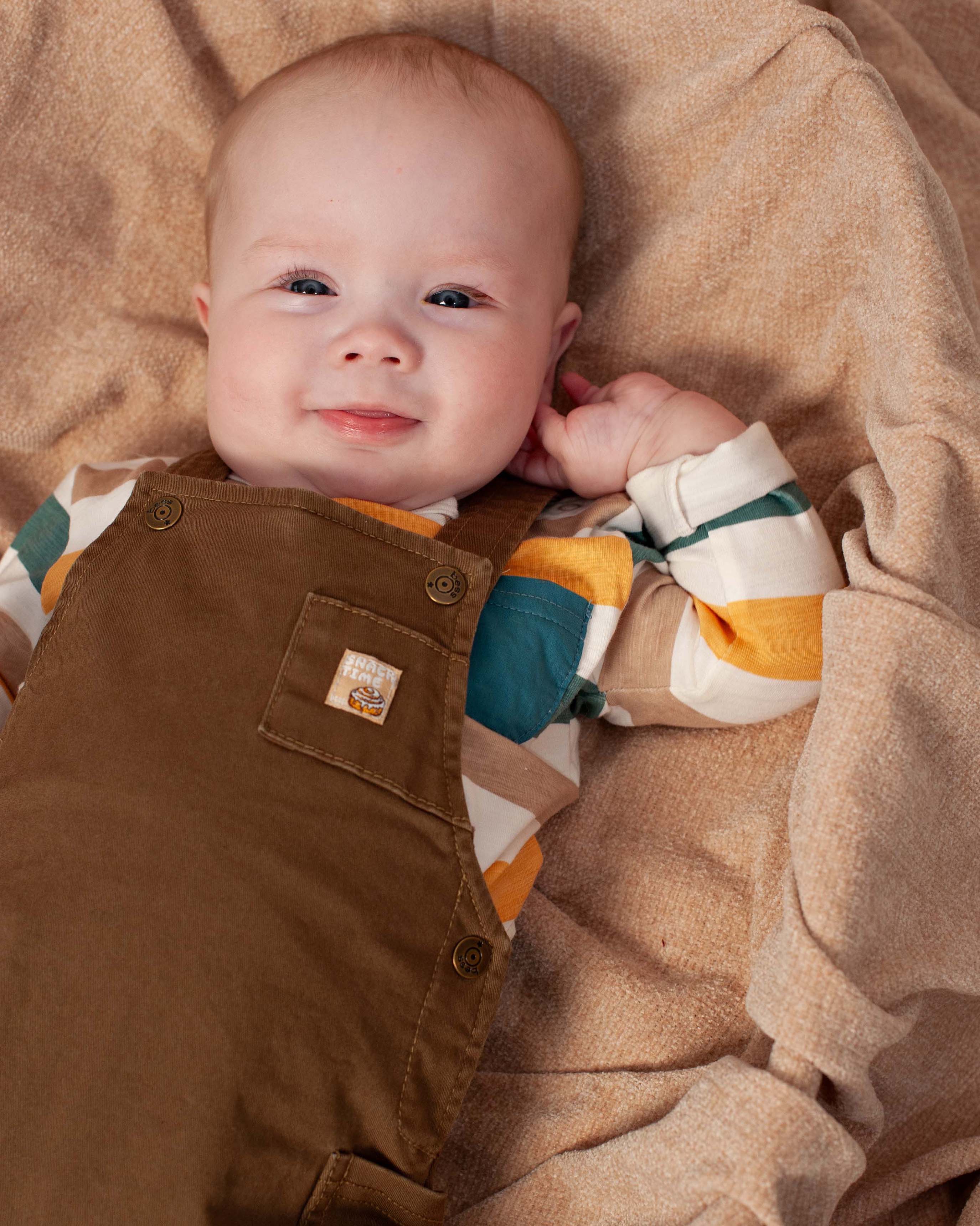 🤎👶 Little Explorer Tuinbroek – Zachte Baby Overall in Bruin