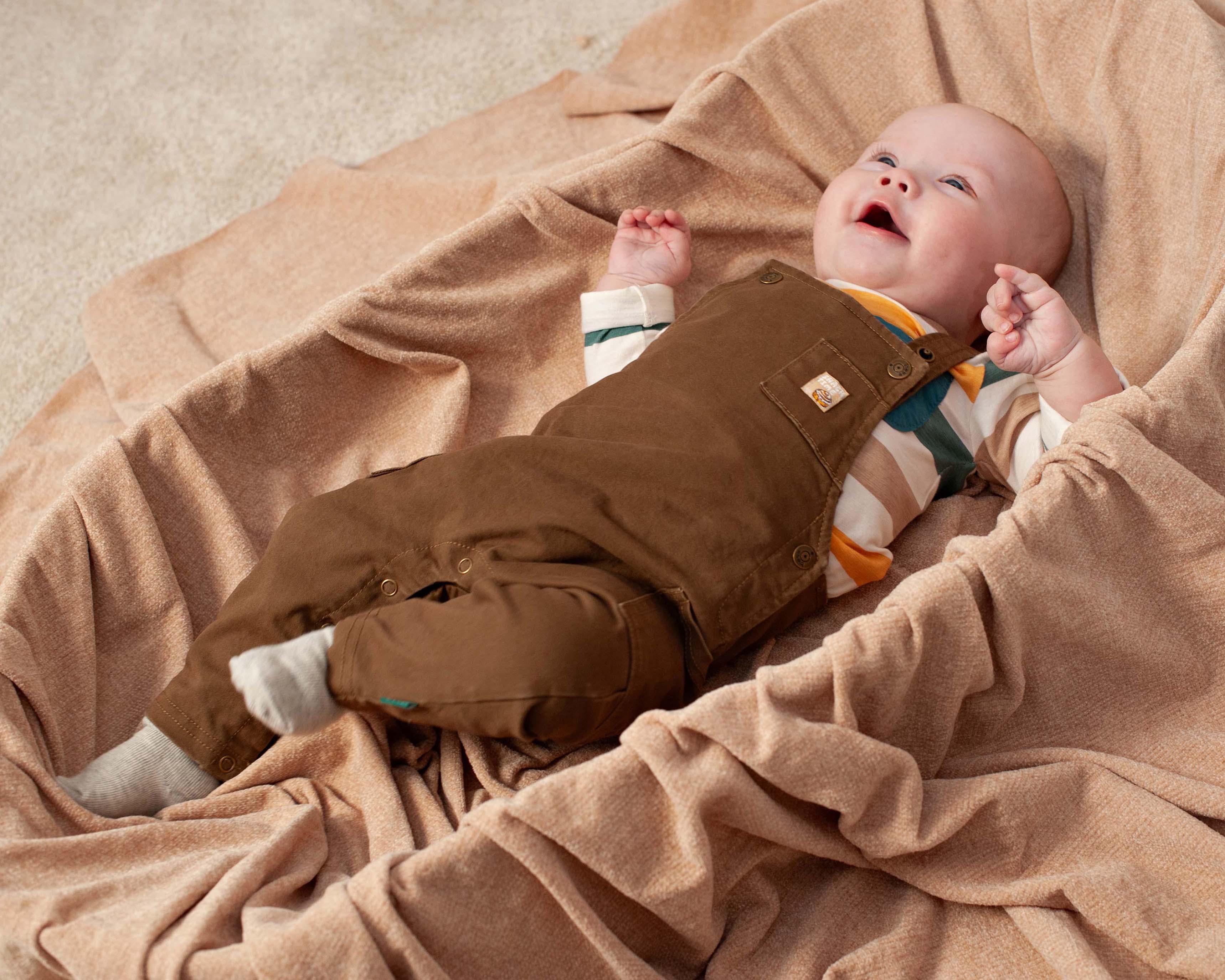 🤎👶 Little Explorer Tuinbroek – Zachte Baby Overall in Bruin