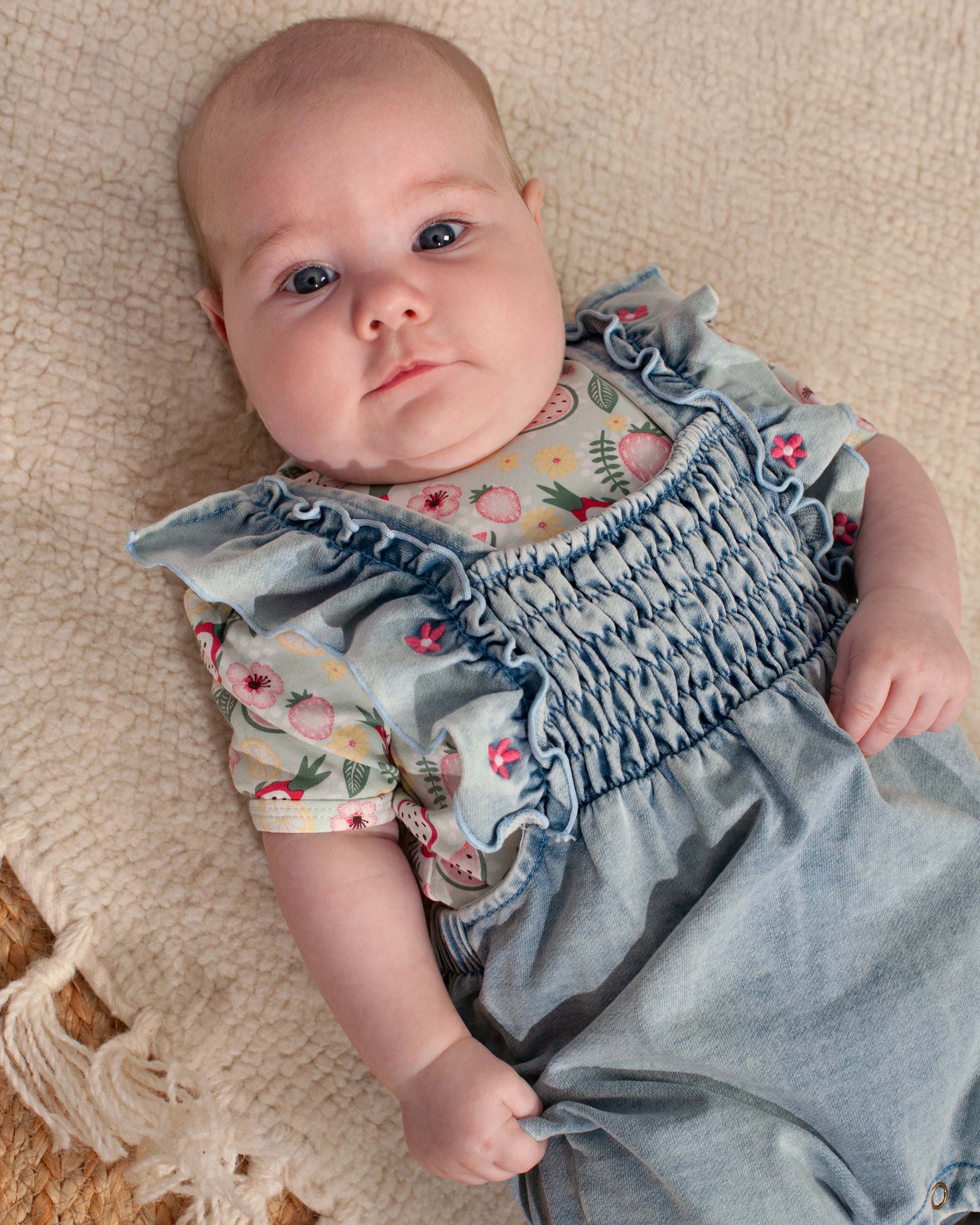 💙 Denim Baby Jumpsuit met Ruches – Little Flower Denim | BESS