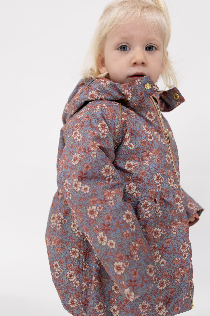 Leuke gebloemde winterjas van Hust&Claire