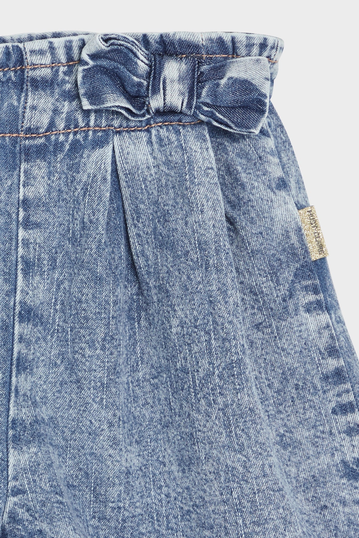 Jeanshort met mooie details van Hust&Claire