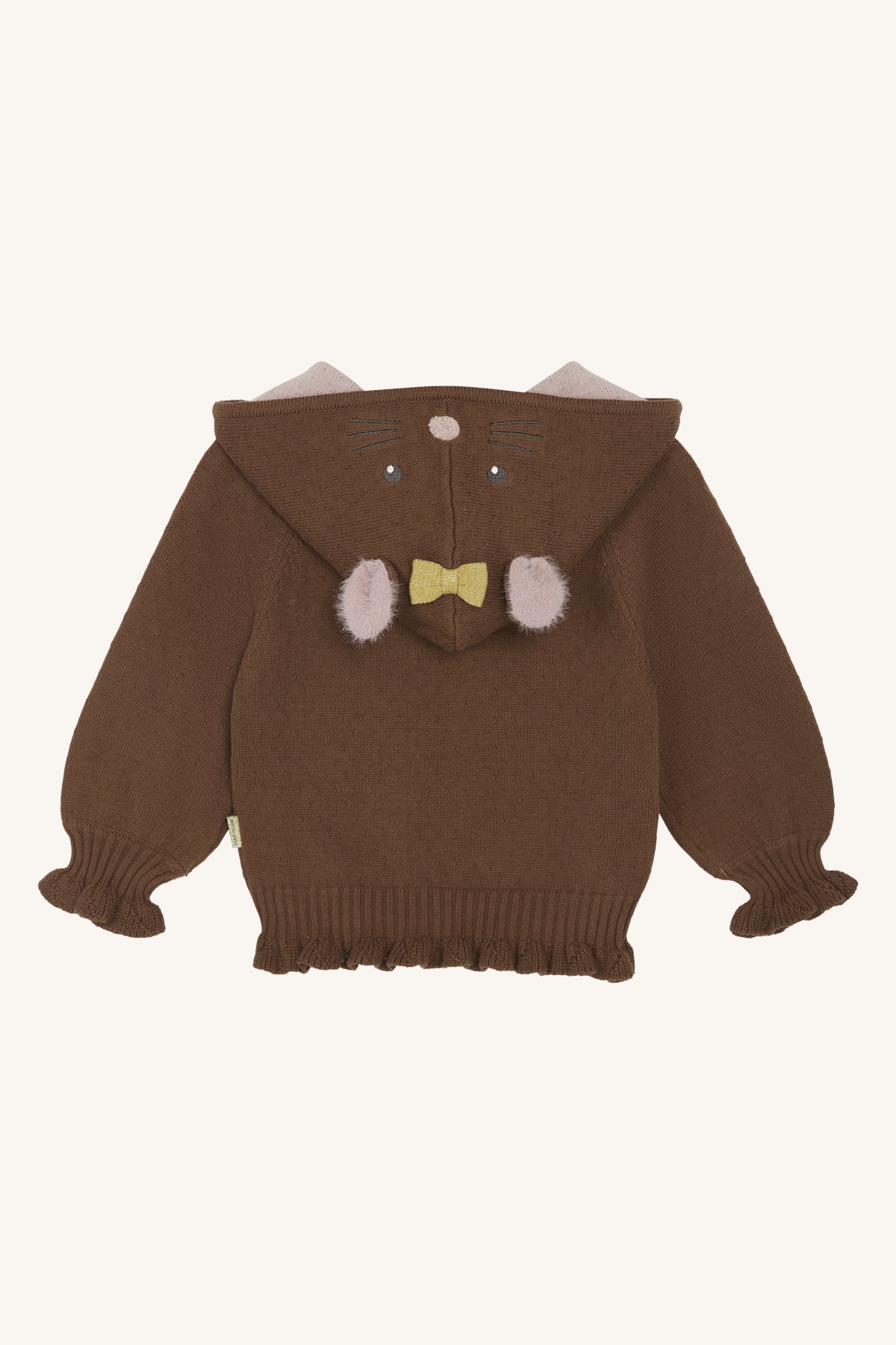 Leuke bruine trui met mooie details aan de kap