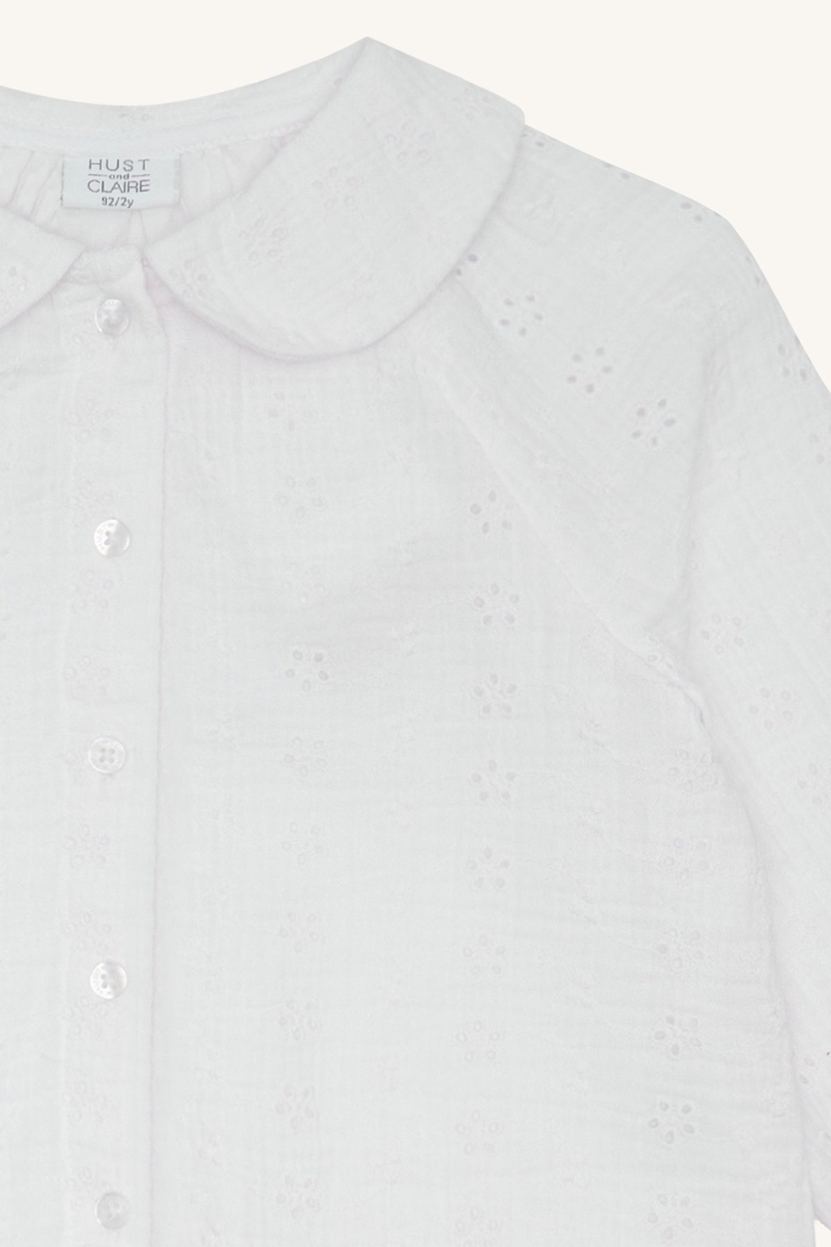 Witte Broderie Blouse met Kraag – Hust & Claire