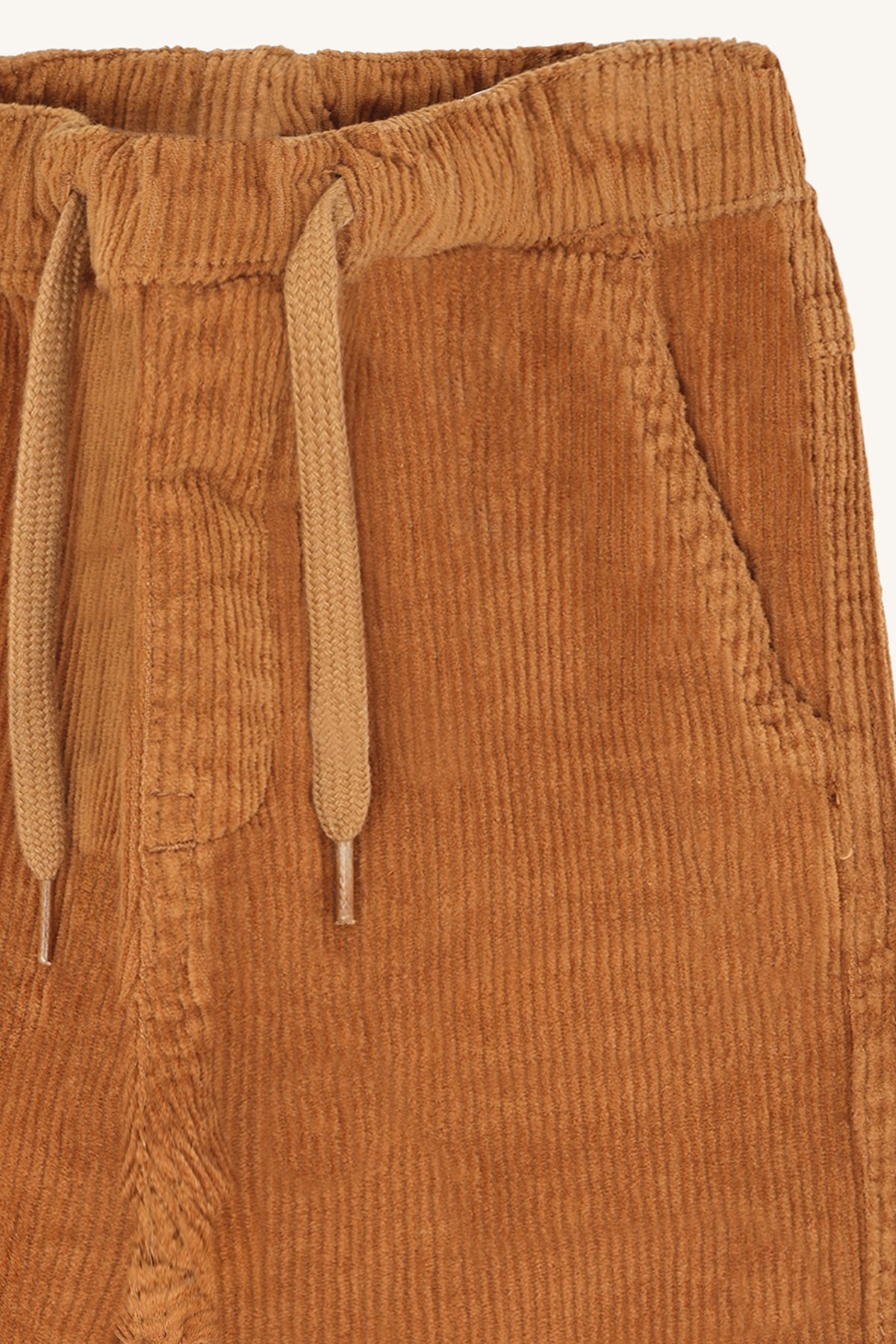 👖 Zachte ribfluwelen broek – Hust & Claire