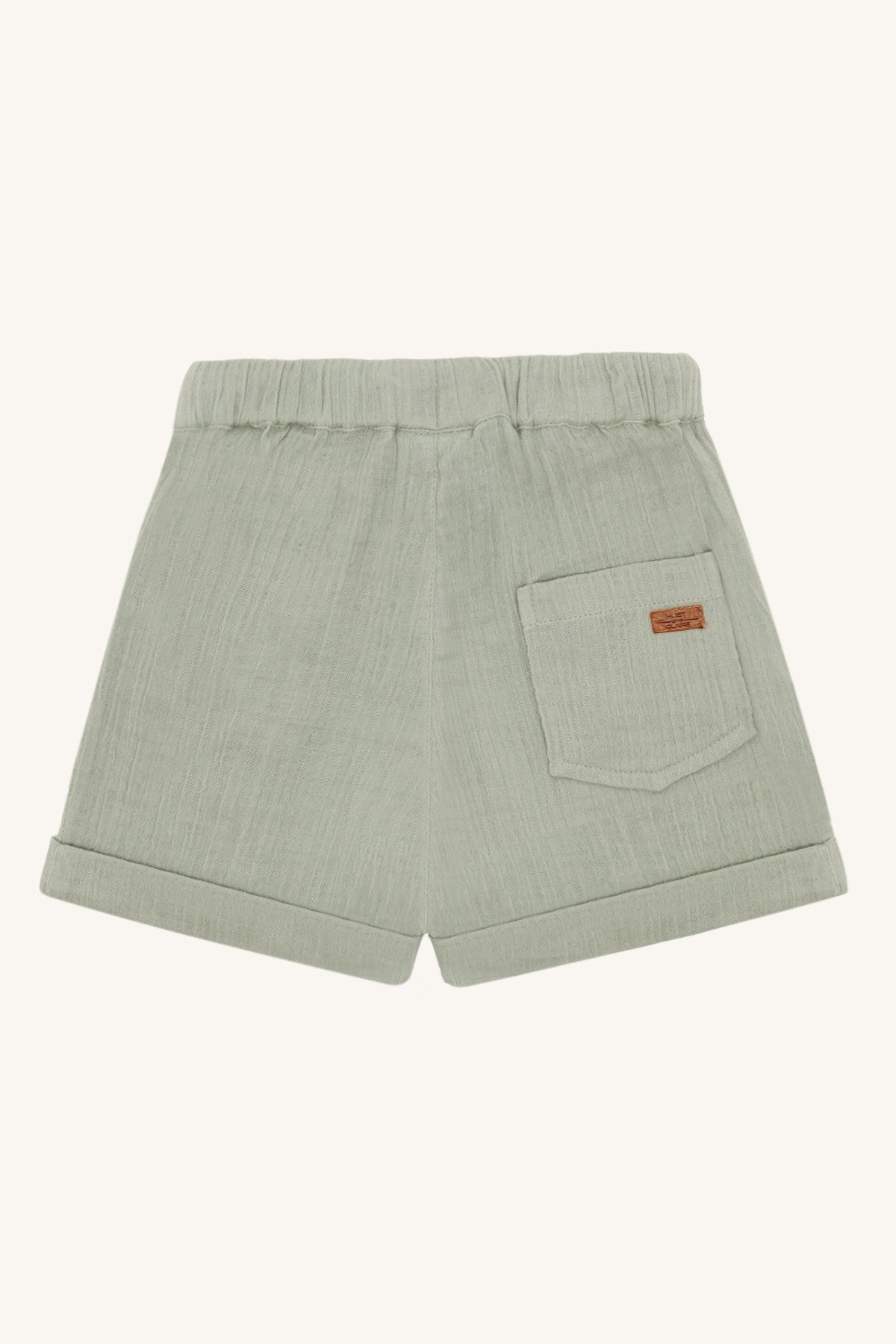 🌿 Luchtige Short – Soft Sage