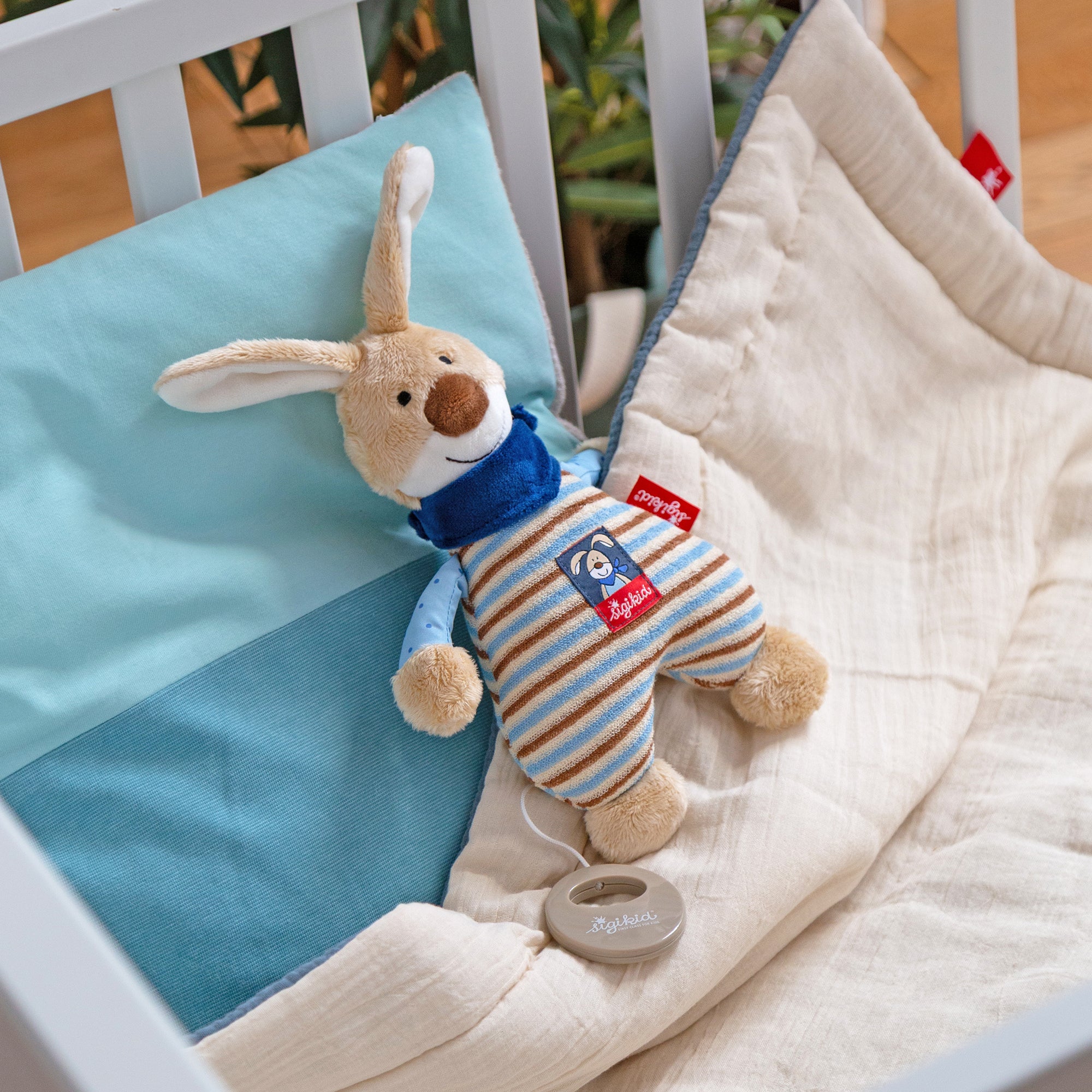 🐰 Sigikid Muziekknuffel Konijn – Zachte dromen en lieve melodieën