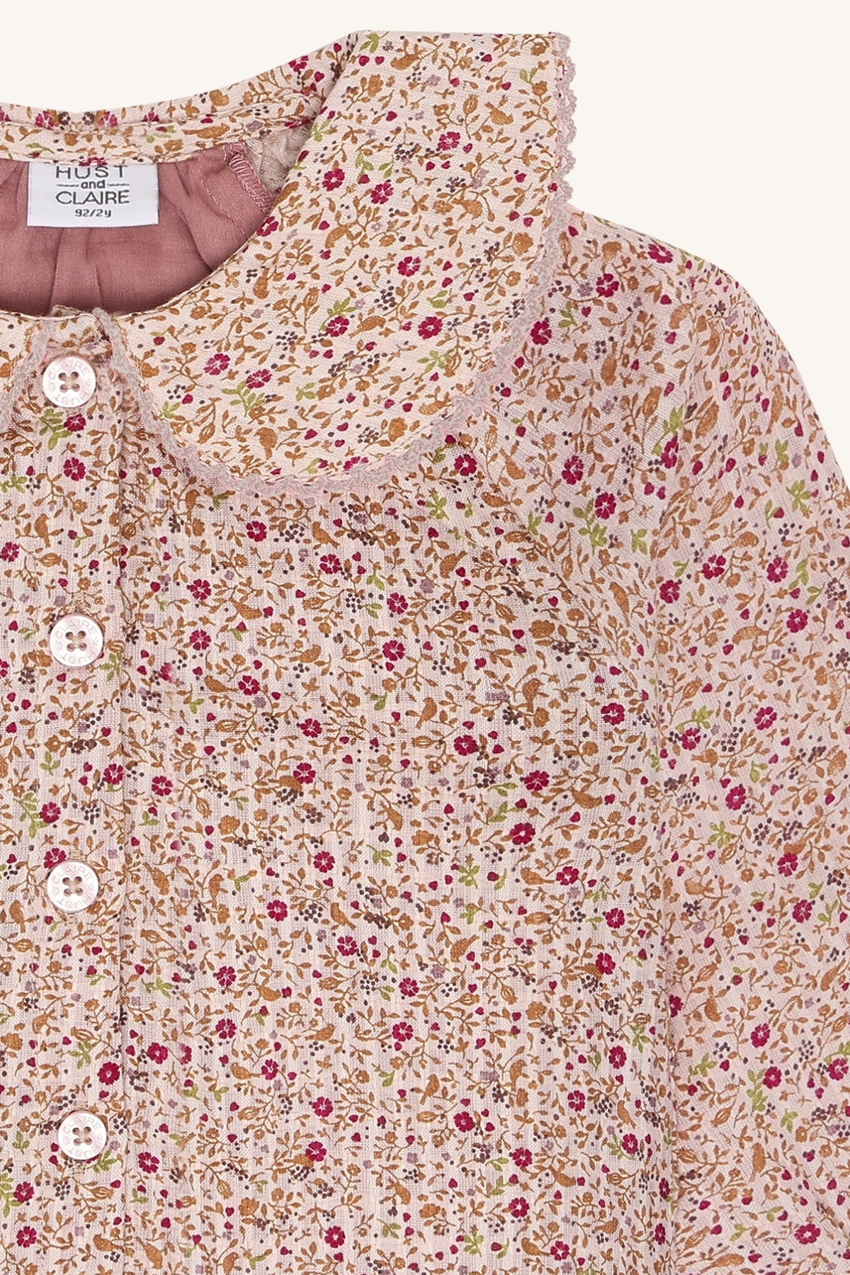 🌸 Hust & Claire – Romantisch bloemenblousje met grote kraag