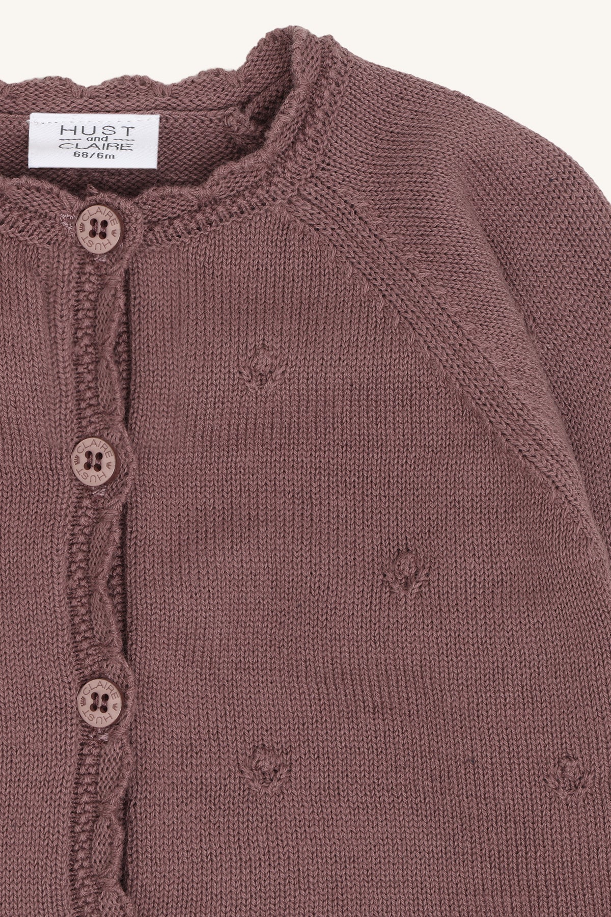 🤎 Hust & Claire HCCilja Pointelle – Gebreid vestje in Plum met ajourhartjes