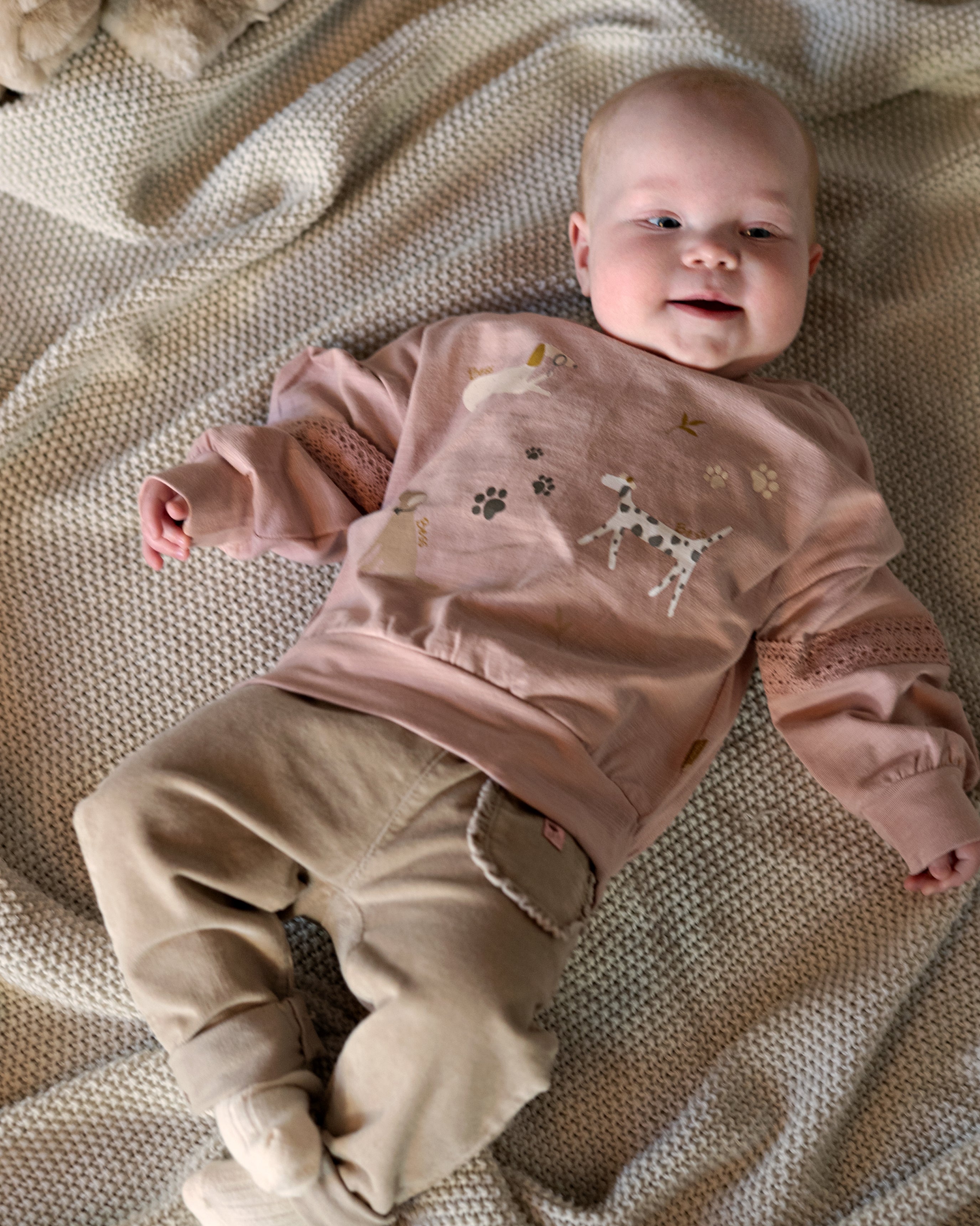 🌸 BESS Baby Broekje Soft Corduroy – Zandbeige