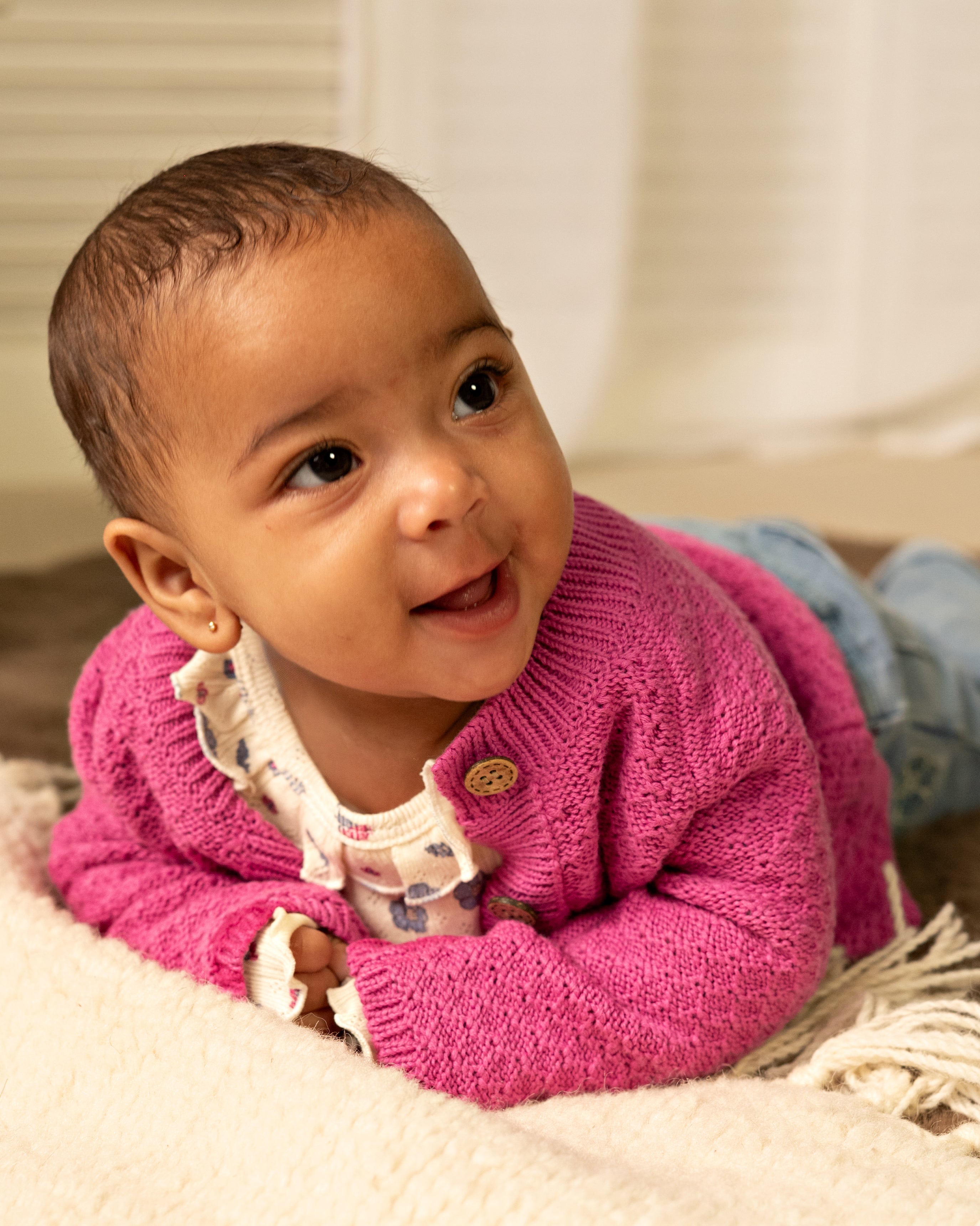 💕 BESS gebreid babyvest Alexis – Fuchsia Pink