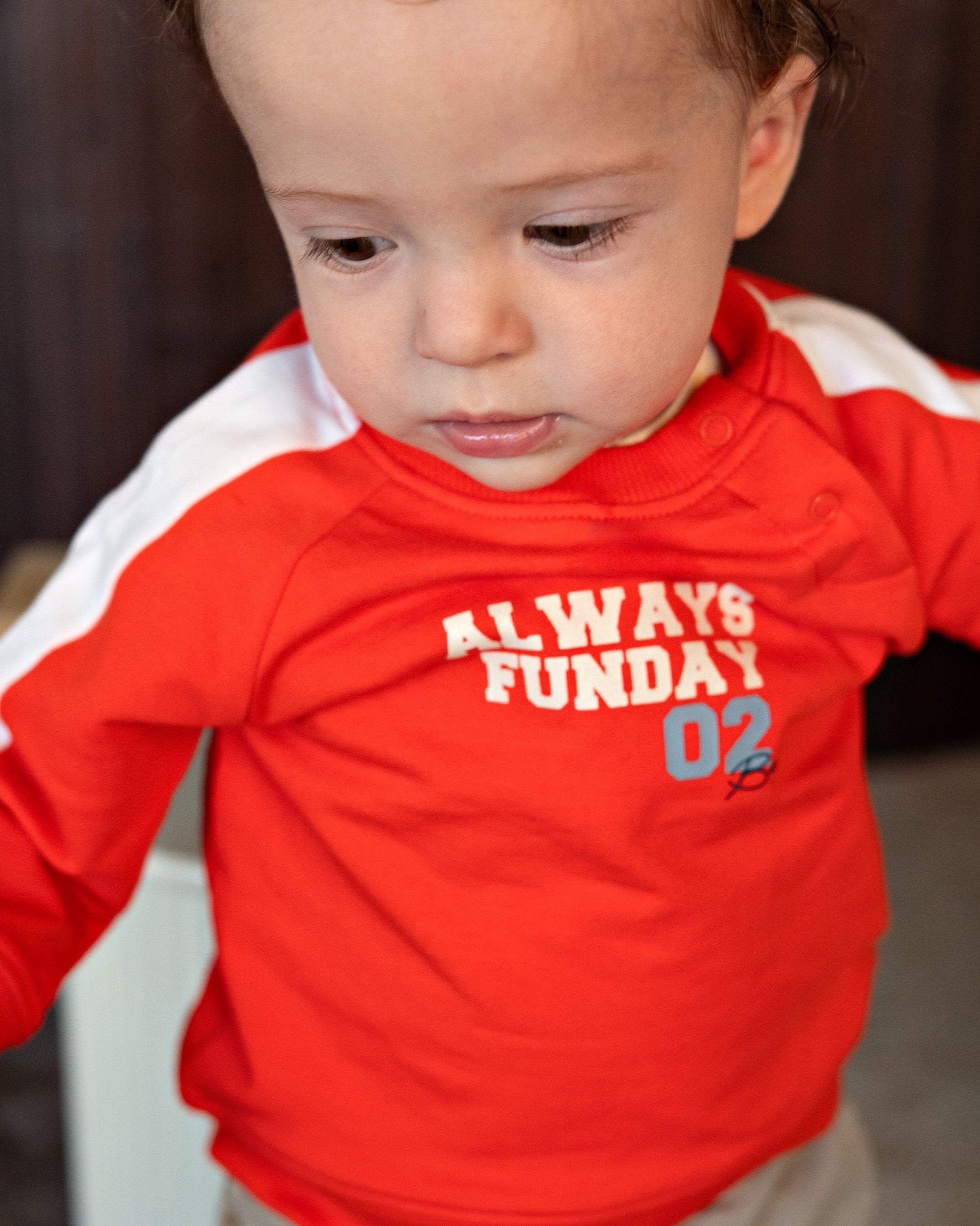 ❤️ BESS sweater Arjan – Rood “Always Funday”