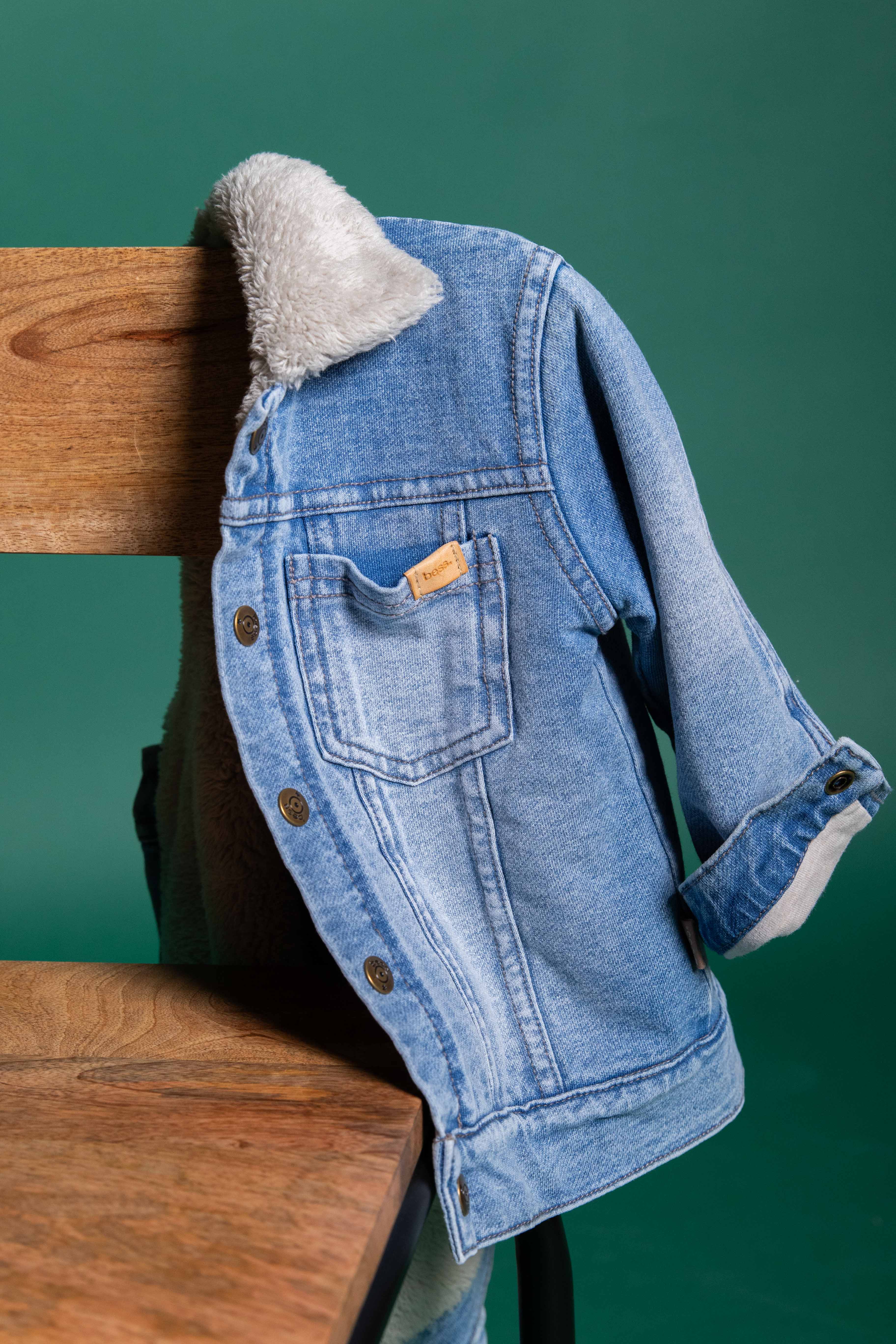 Jeansjas met teddyvoering