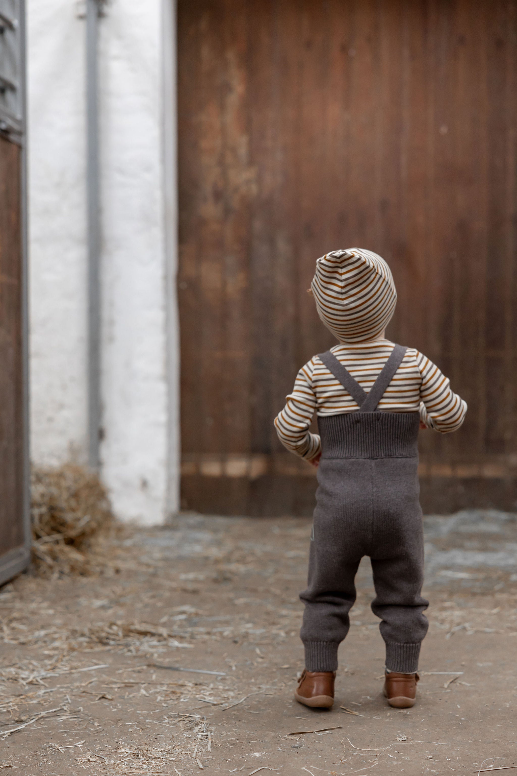 Gebreide broek met hoge bandjes