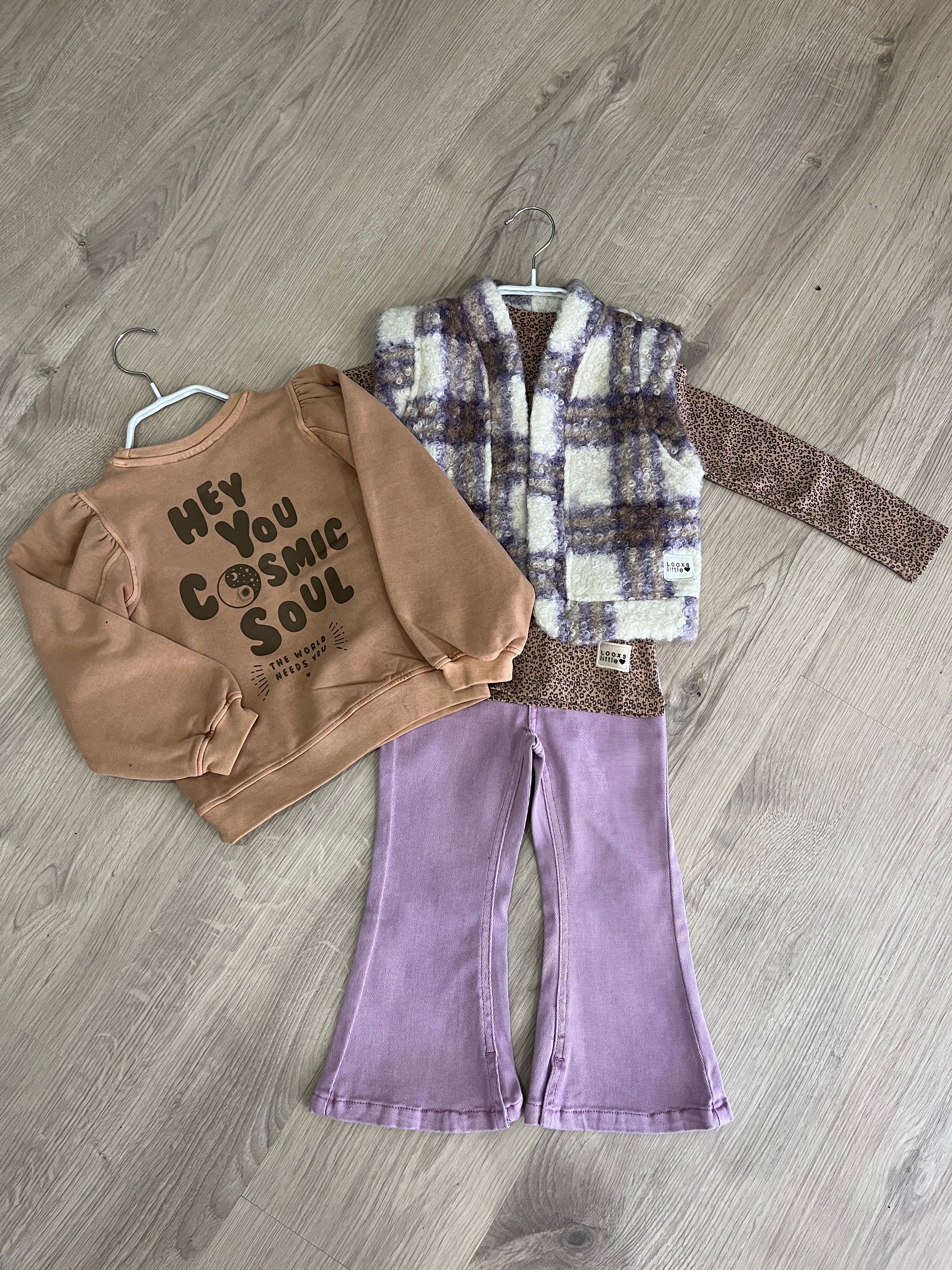 LOOXS Little Sweater Earth Cosmic Soul