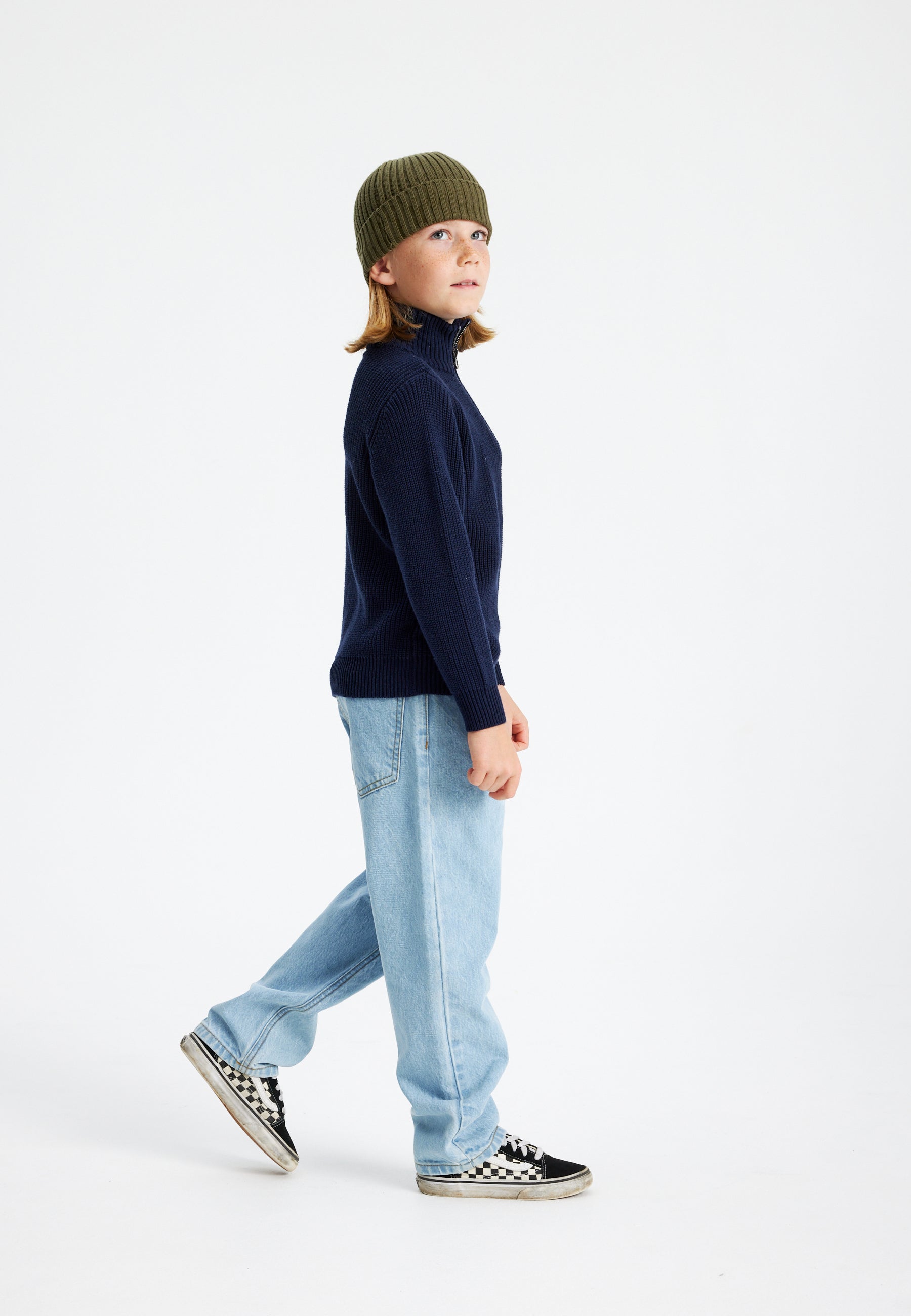 Donkerblauwe trui met kraag en rits