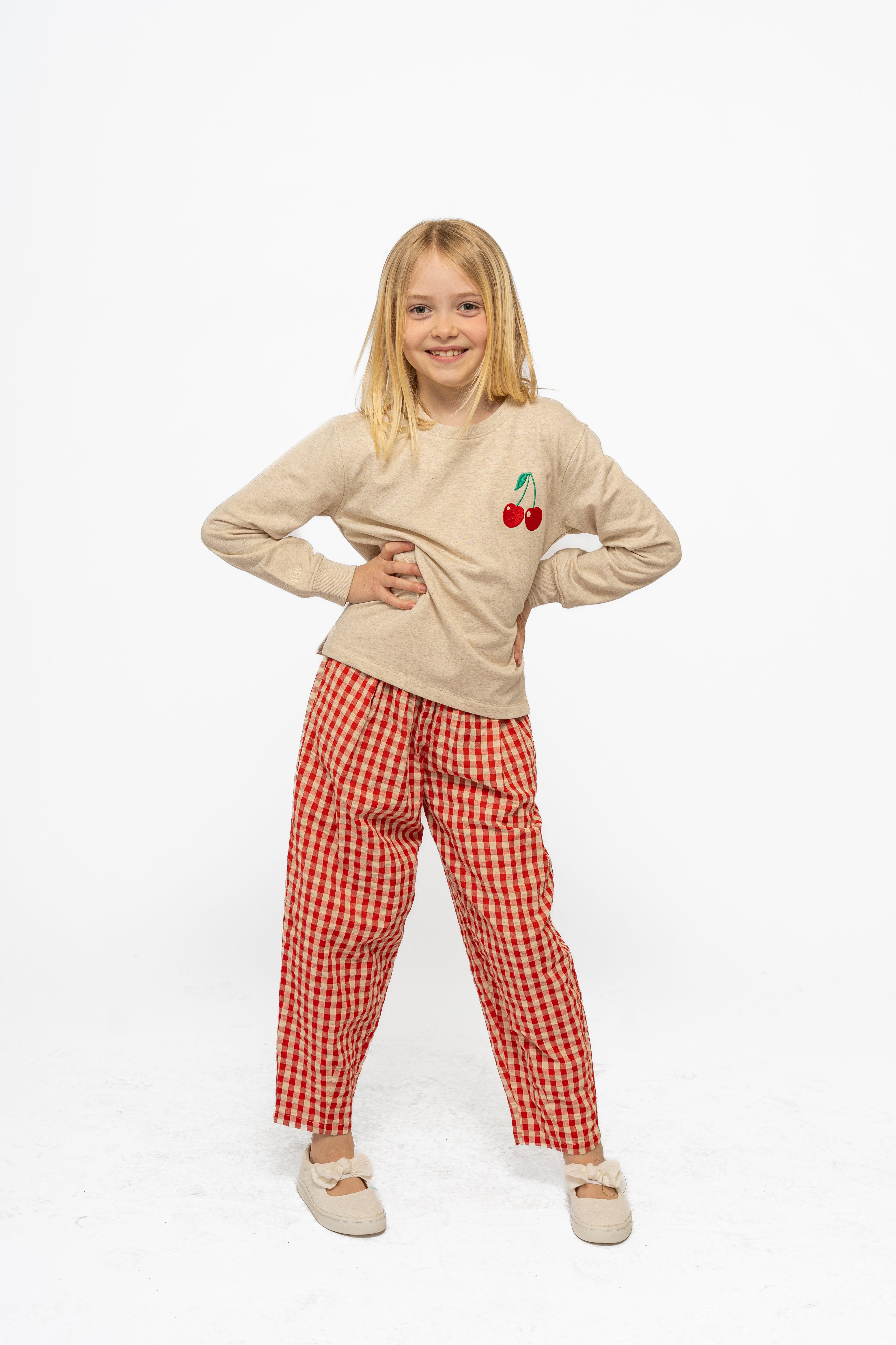 🍒 The New – Nally Gingham Carrot Pants met Scrunchie 🍒