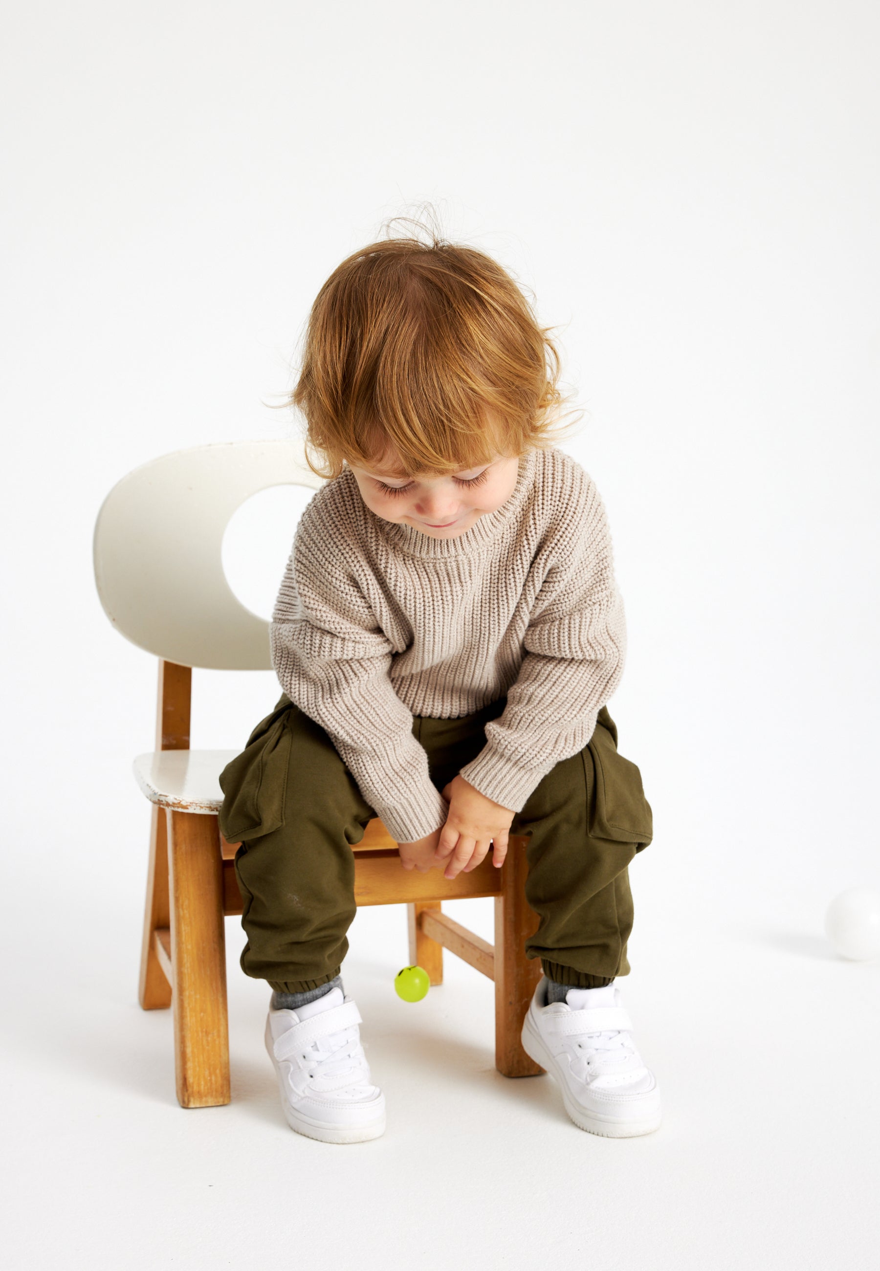 Mooie en eenvoudige gebreide trui van The New Siblings