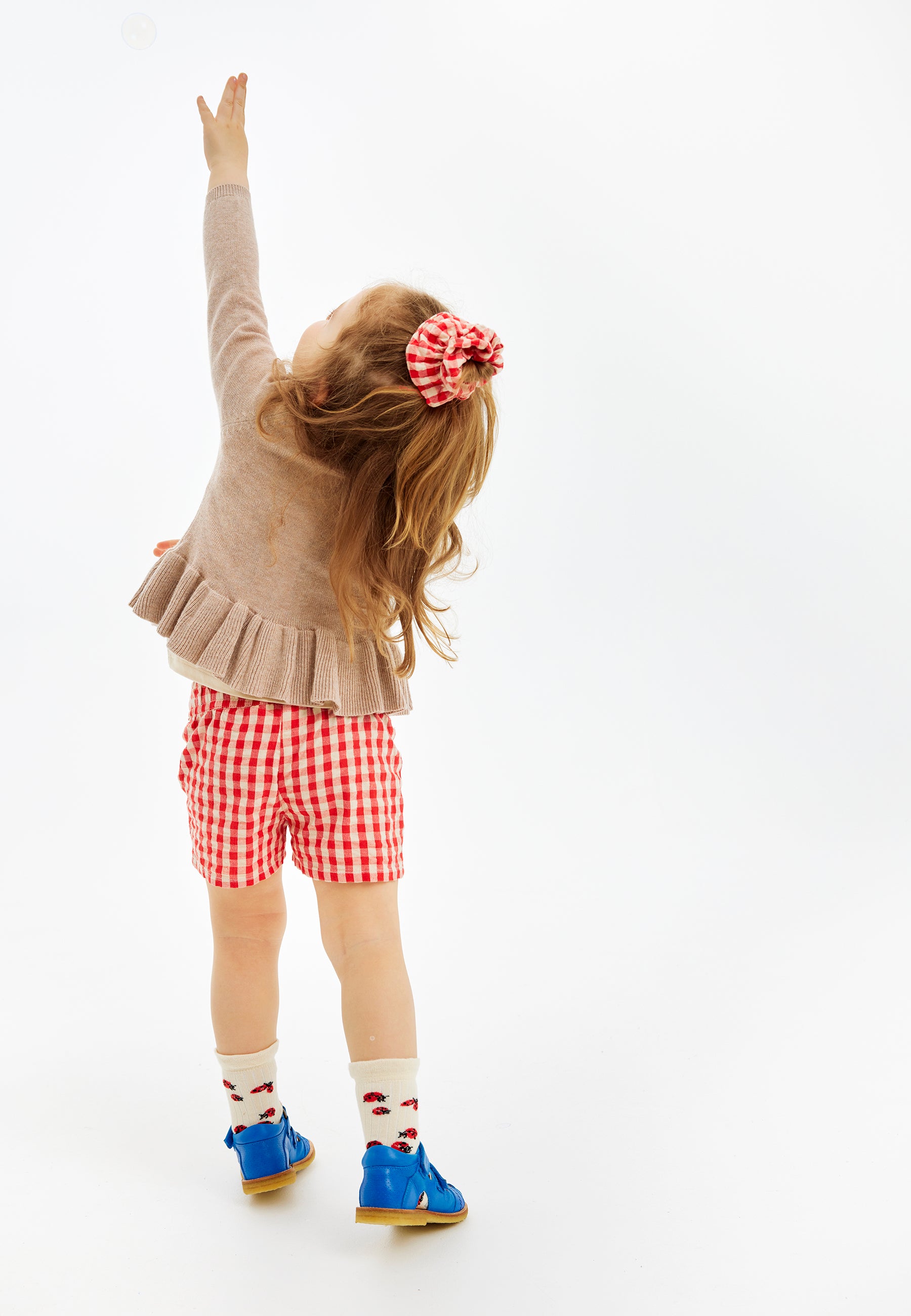 🌸 The New Siblings Nelly Shorts – Zomers Ruitjesfeest in Poppy Red! 🌸