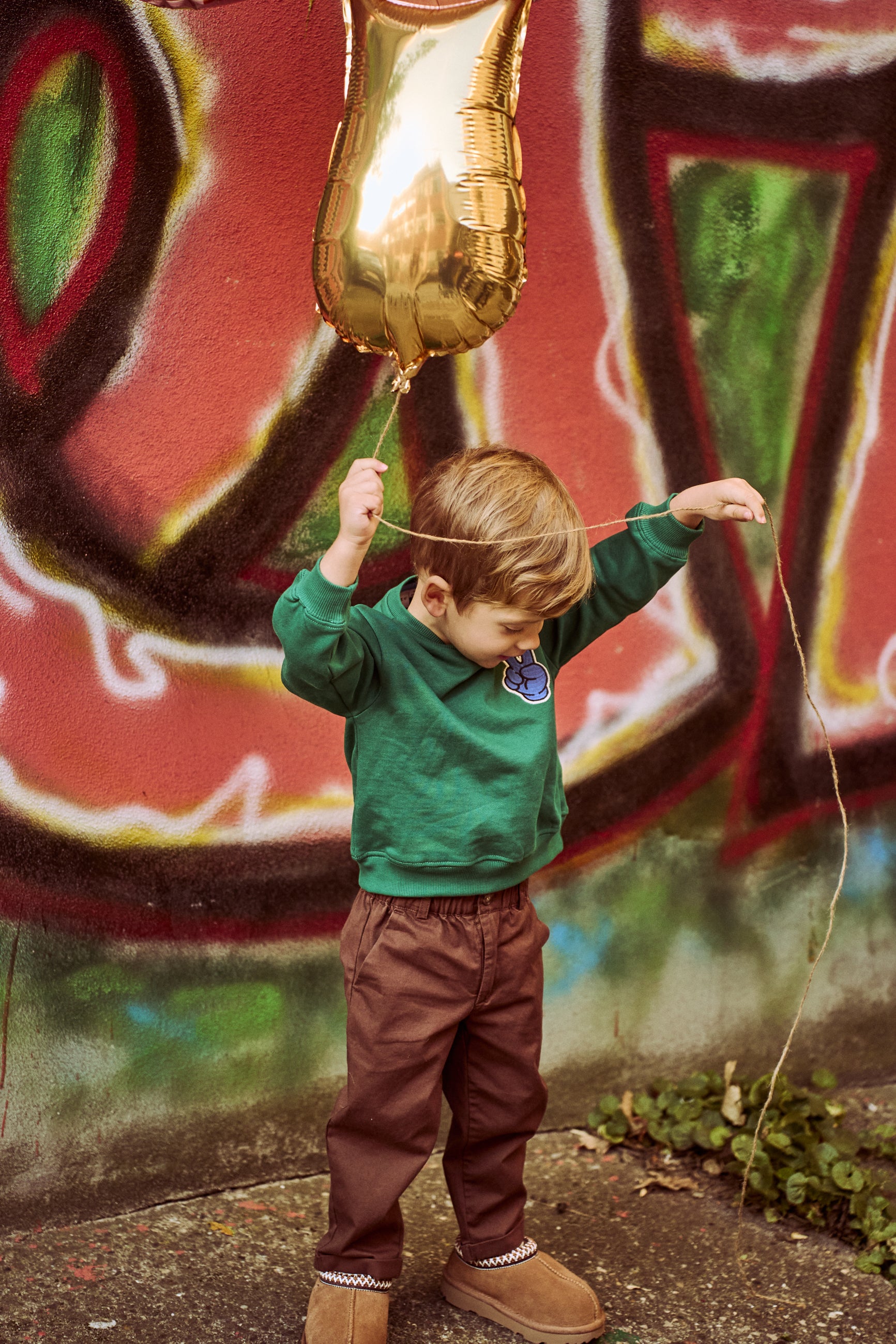 💙 Phineas OS Sweatshirt – Alpine Green met Smiley Peace | The New Siblings