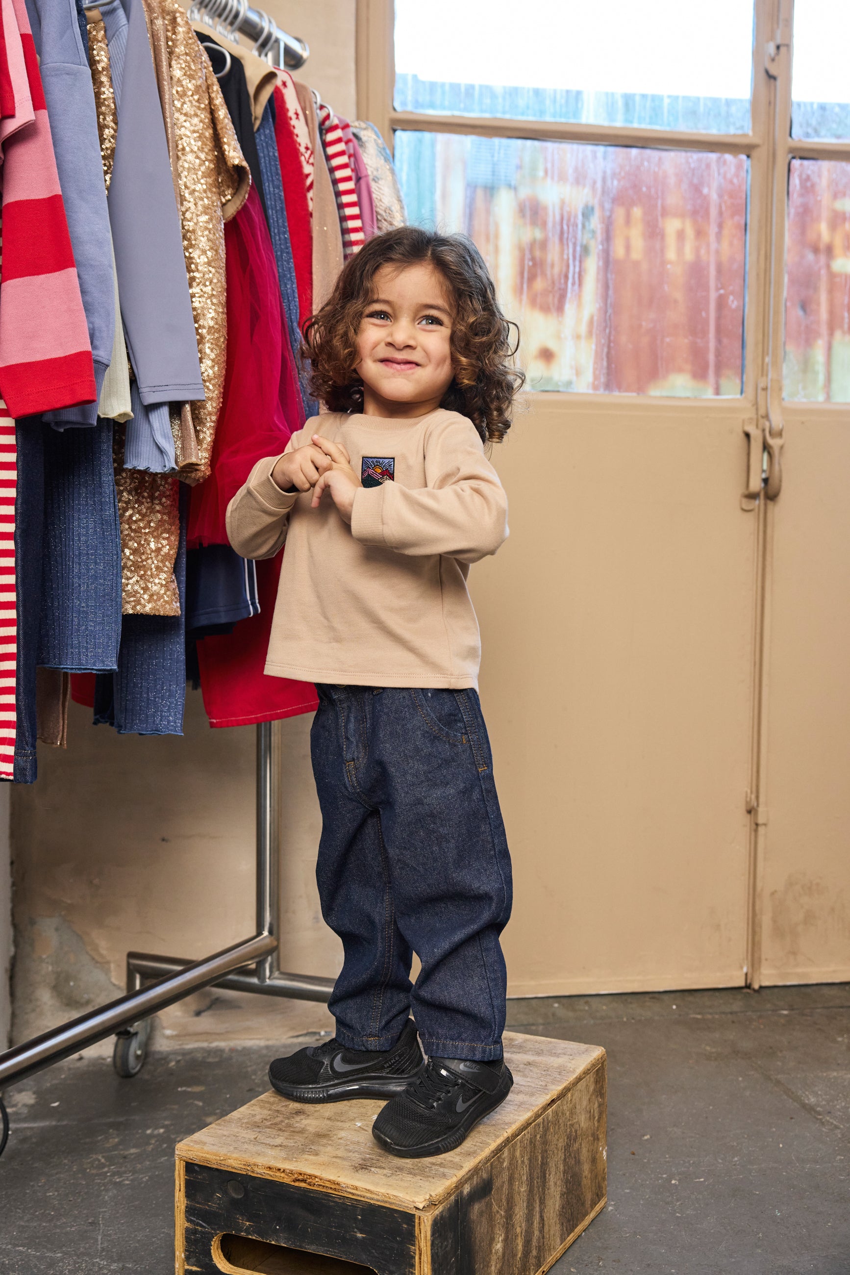 👖 Rafael Jeans – Dark Blue Denim Comfort Fit 💙